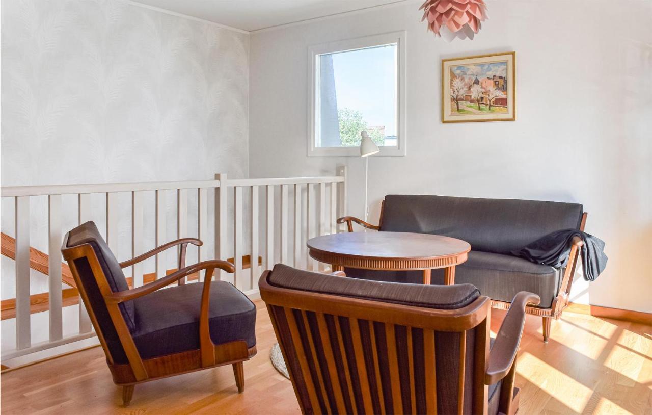 Cozy Home In Karlskrona With Kitchen Eksteriør bilde