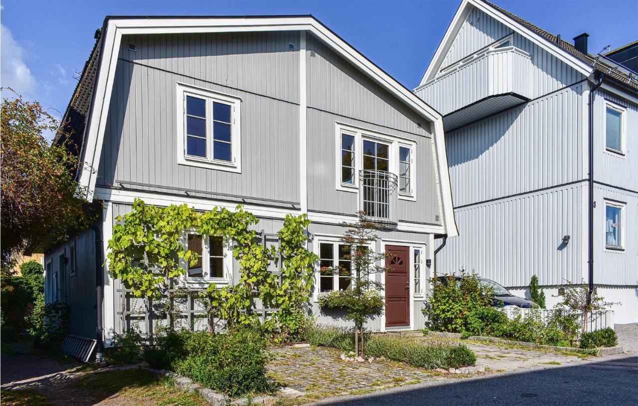 Cozy Home In Karlskrona With Kitchen Eksteriør bilde