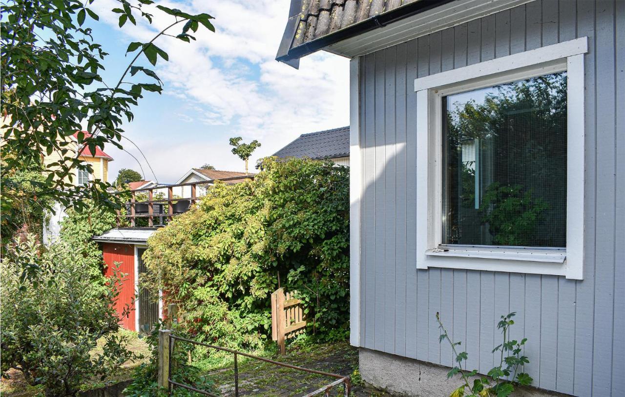 Cozy Home In Karlskrona With Kitchen Eksteriør bilde